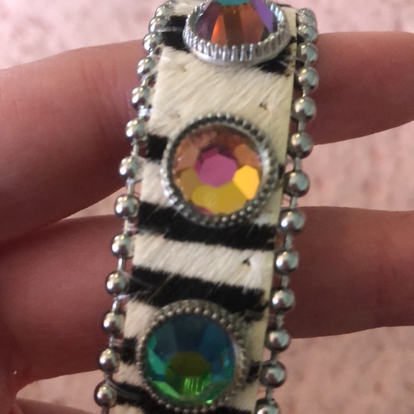 Briella Genuine Leather/Horsehair Bracelet - Picture 4 of 4